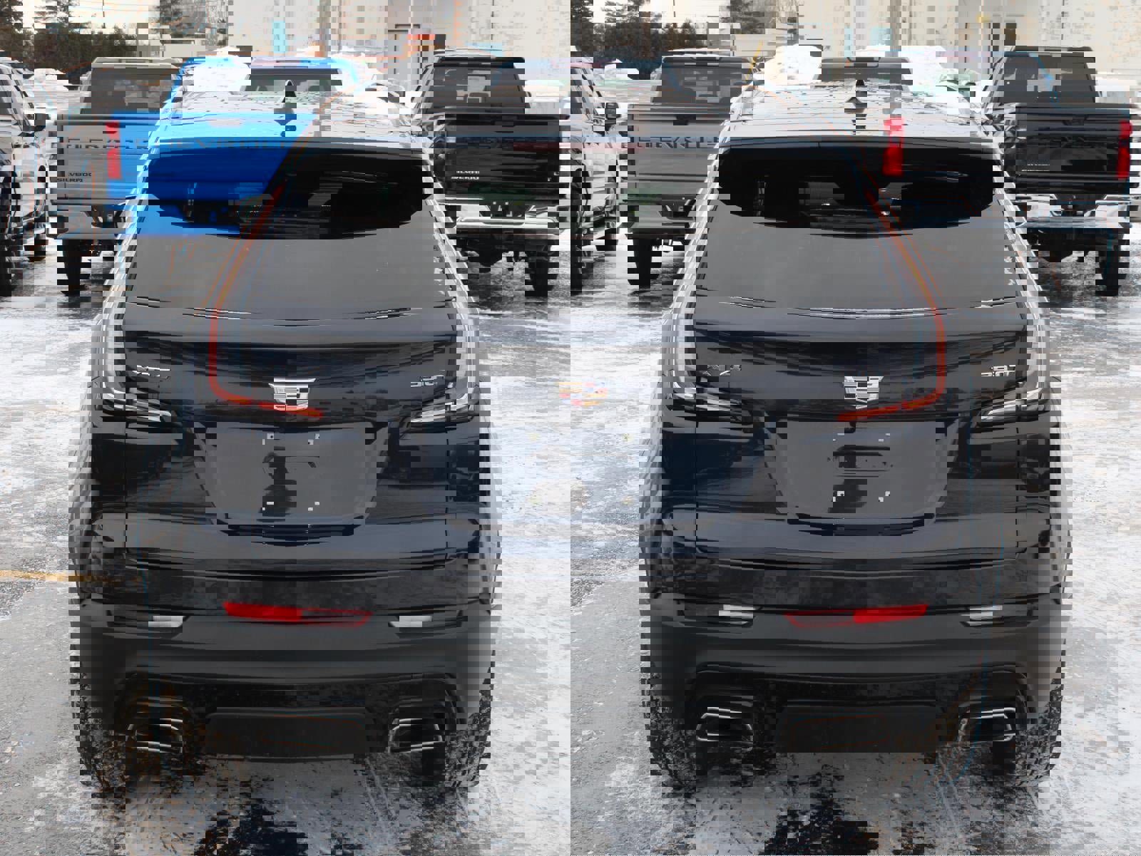 Used 2023 Cadillac XT4 Sport image 6