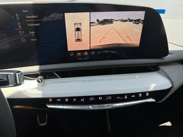 New 2027 Cadillac Optiq Luxury RWD image 16