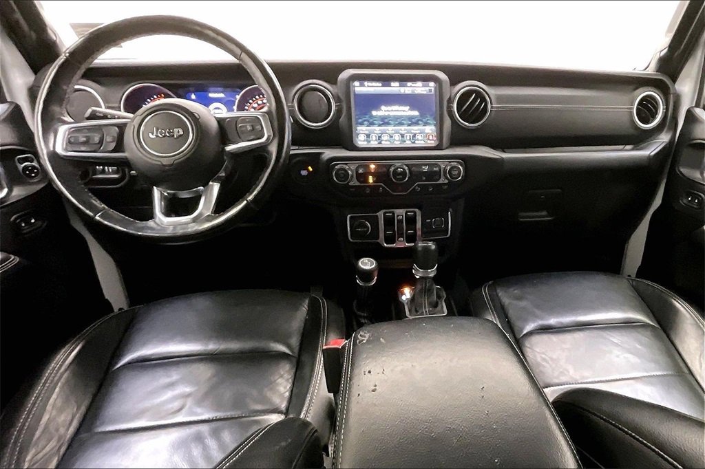 Used 2018 Jeep Wrangler Unlimited Sahara image 13