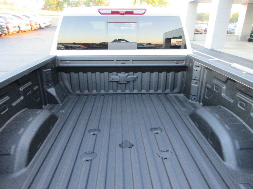 New 2026 Chevrolet Silverado 3500 LT w/ Trail Boss Package AWD/4WD image 15