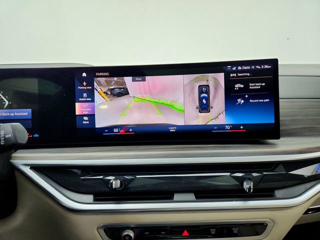 Used 2023 BMW X7 xDrive40i w/ M Sport Package image 24