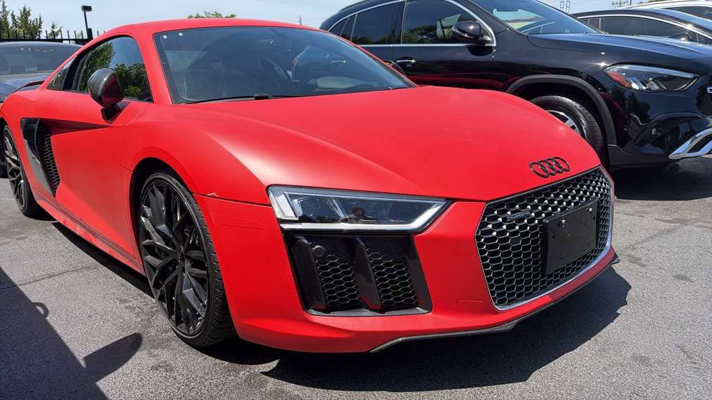 Used 2017 Audi R8 V10 plus