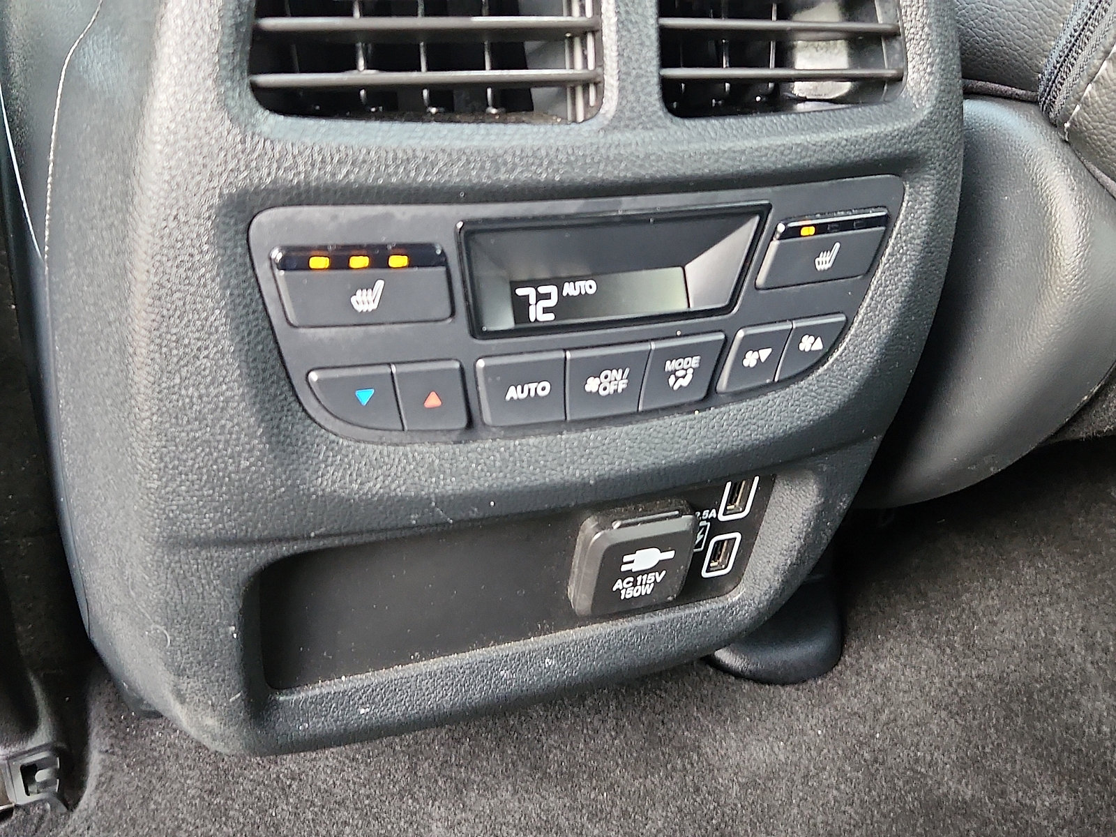 Used 2023 Honda Passport Elite image 12