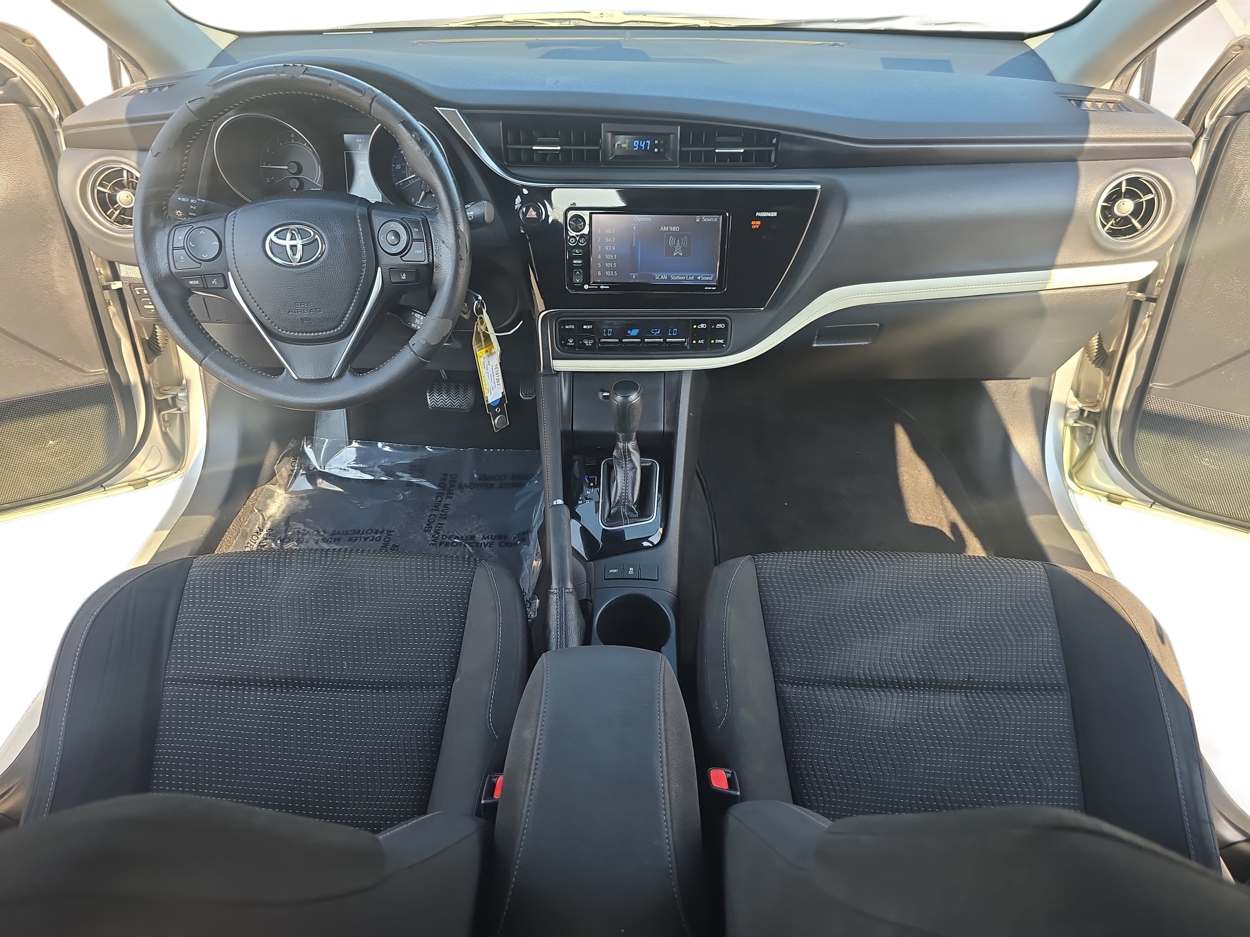 Used 2017 Toyota Corolla iM w/ Carpet Mat Package FWD image 9