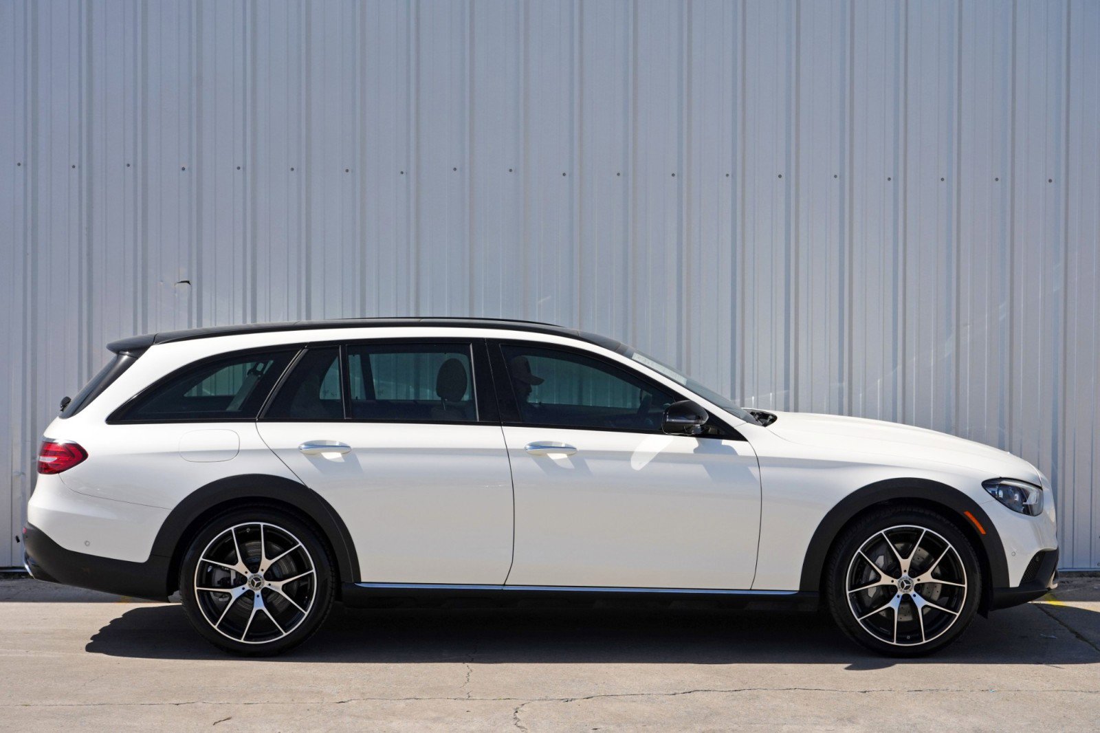 Used 2022 Mercedes-Benz E 450 4MATIC All-Terrain Wagon image 59