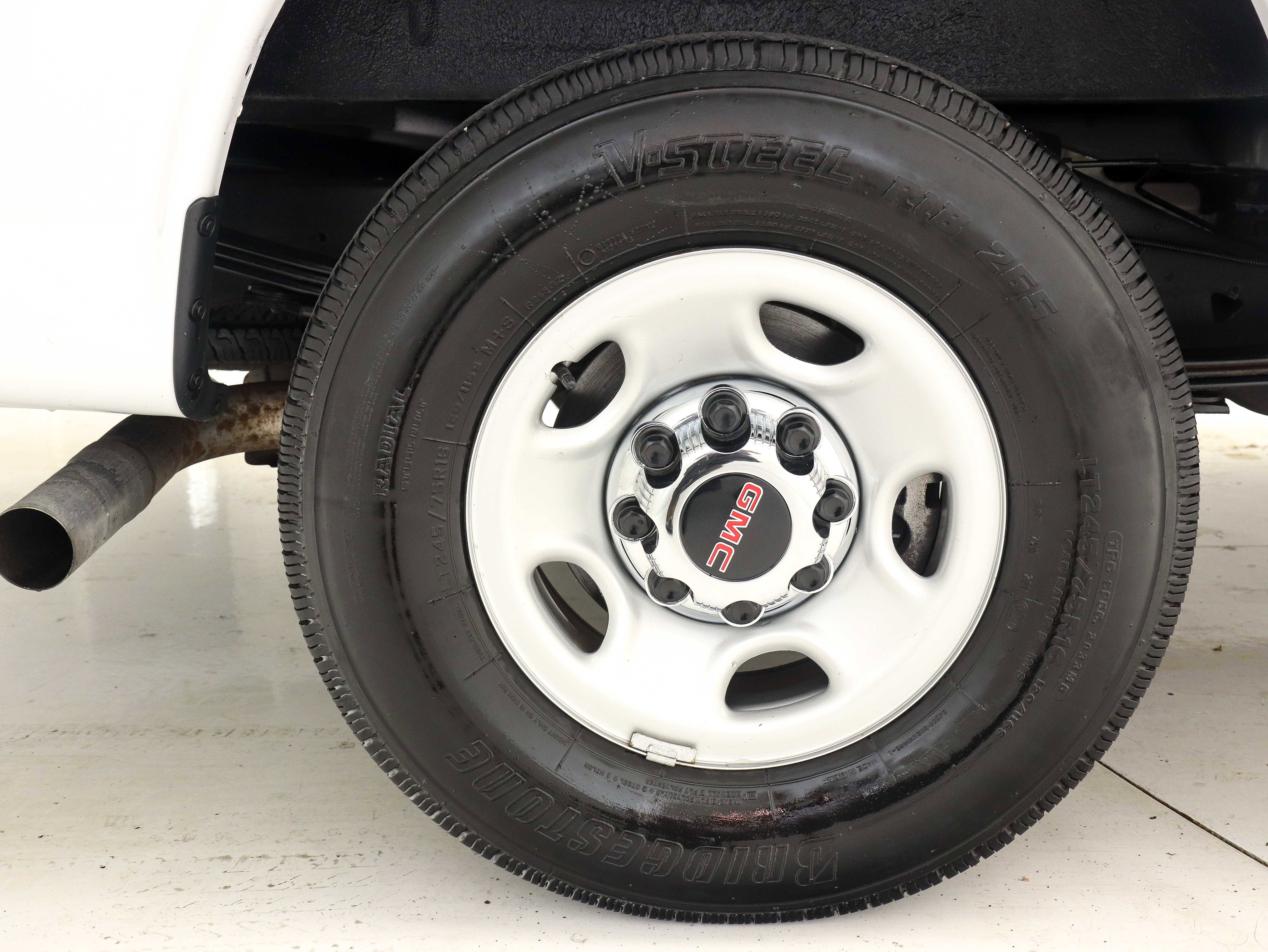 Used 2021 GMC Savana 2500 Extended w/ Driver Convenience Package image 27