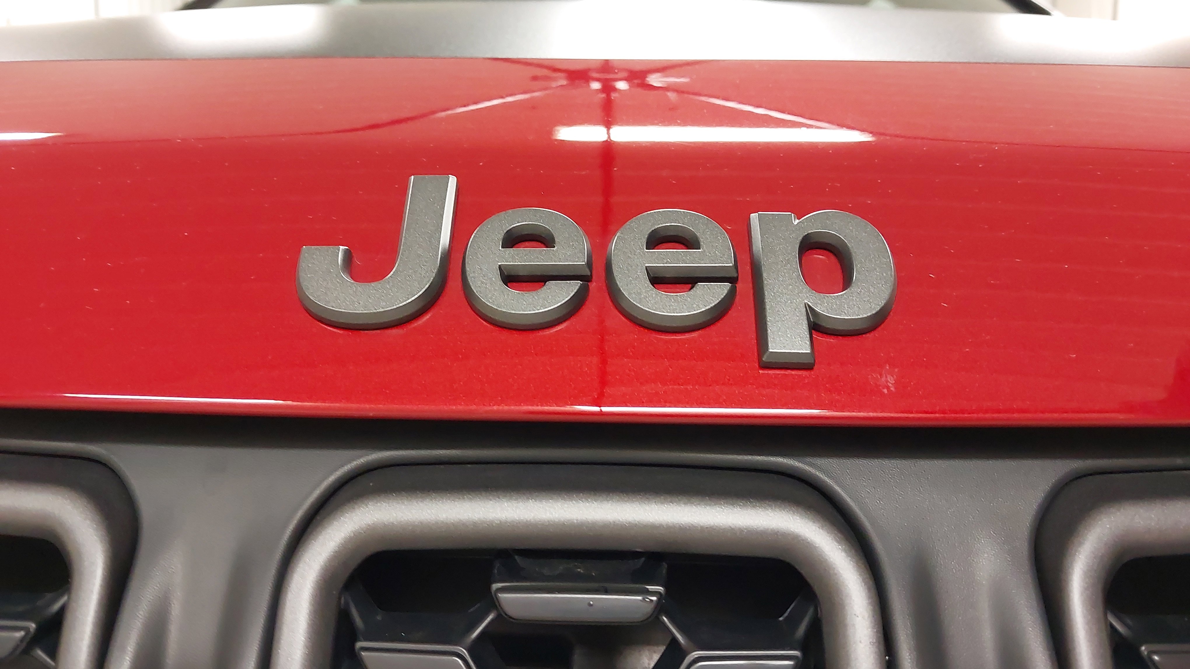 Used 2025 Jeep Compass Trailhawk w/ Trailhawk Elite Group AWD/4WD image 31