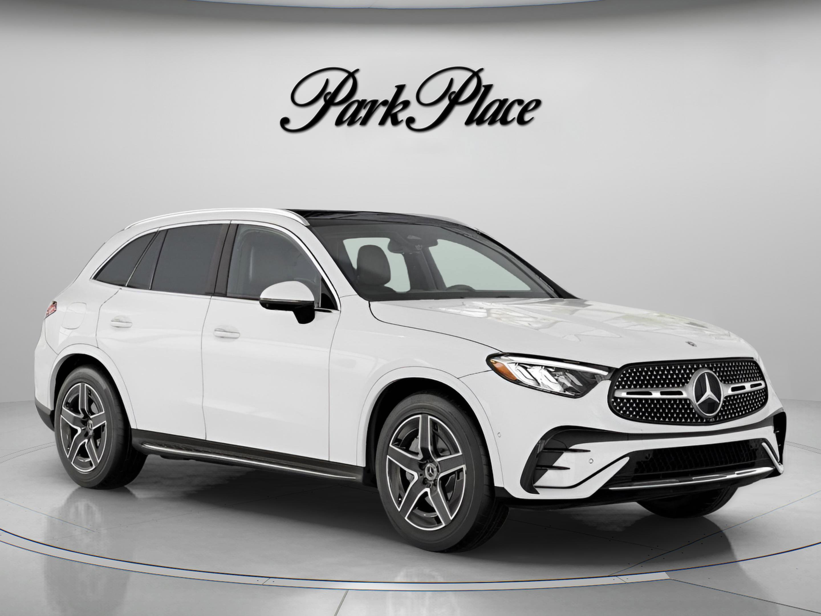 New 2026 Mercedes-Benz GLC 300 image 32