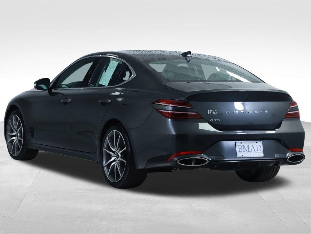 Used 2025 Genesis G70 2.5T image 10