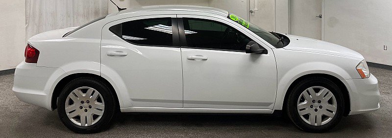Used 2014 Dodge Avenger SE FWD image 4