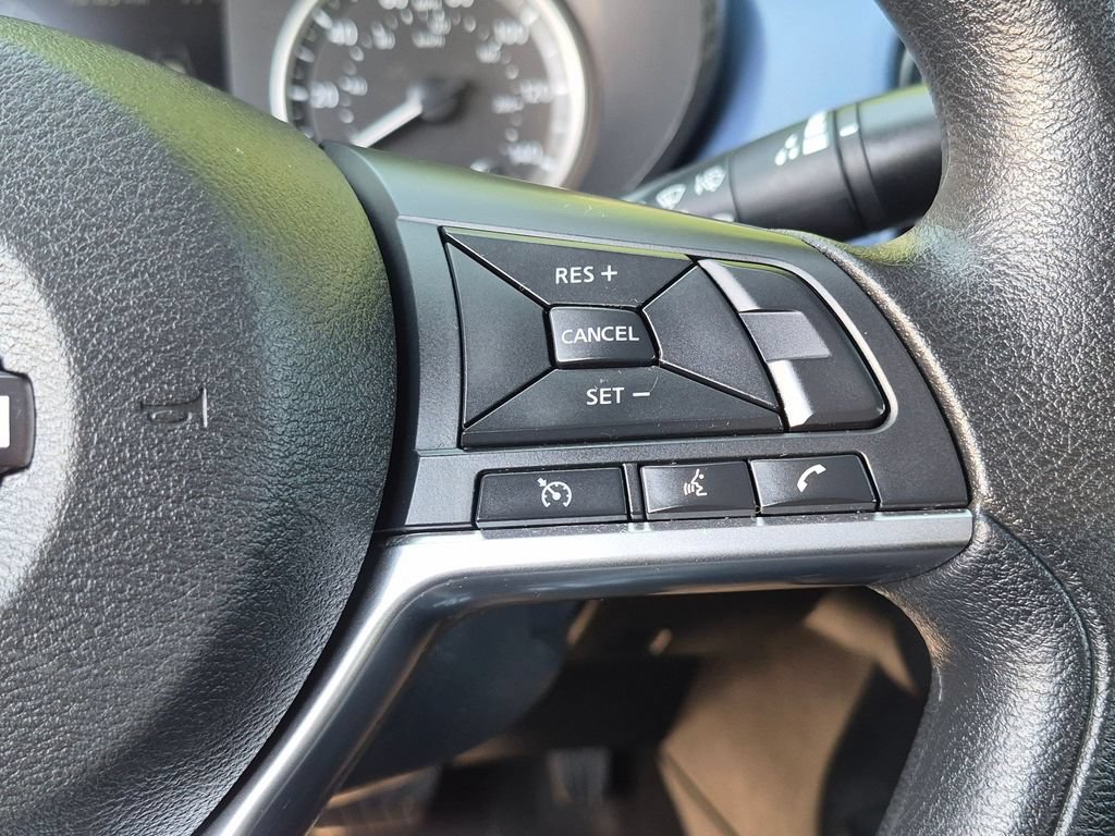Used 2023 Nissan Versa SV FWD image 14