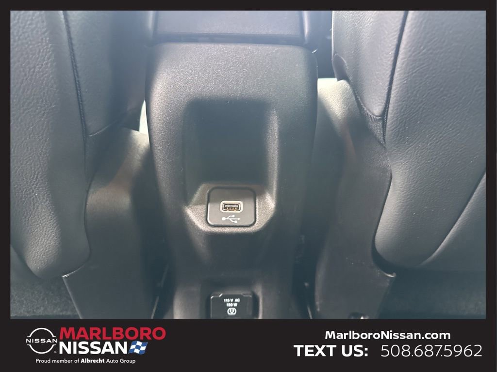 Used 2022 Jeep Renegade Trailhawk image 18