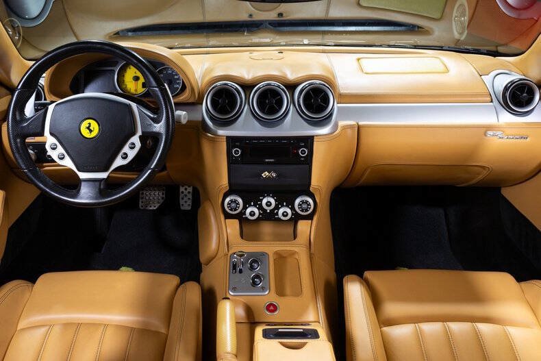 Used 2006 Ferrari 612 Scaglietti RWD image 39