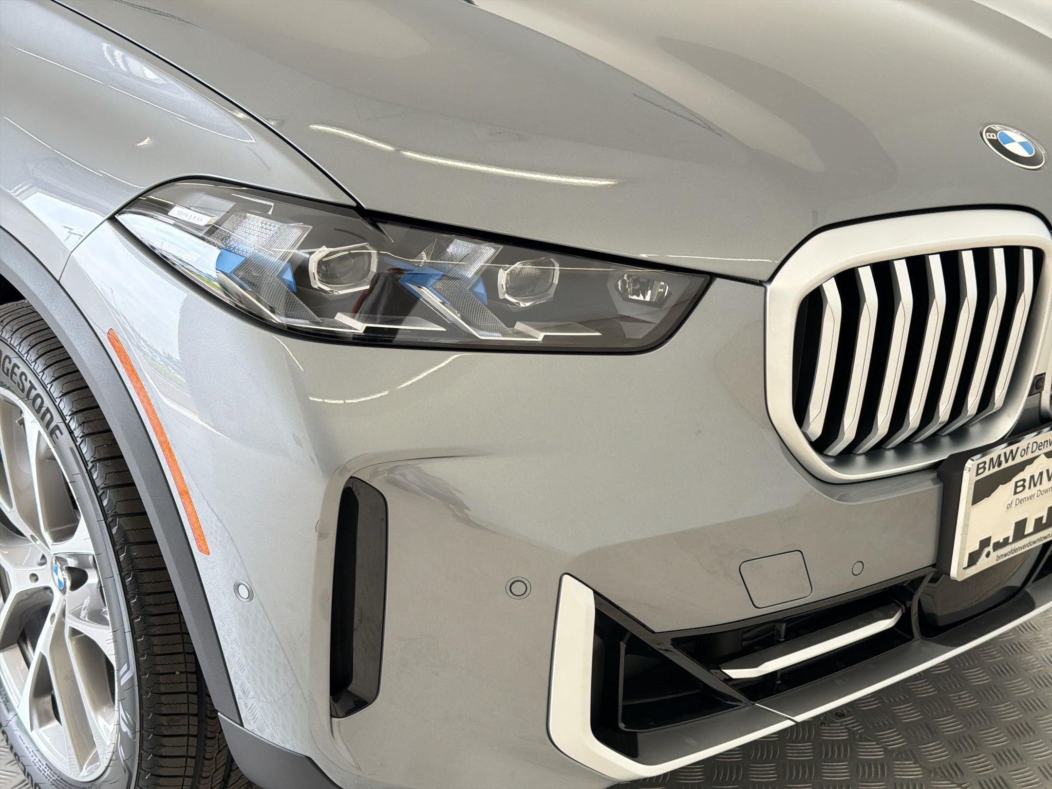 New 2026 BMW X5 xDrive40i w/ Premium Package AWD/4WD image 11