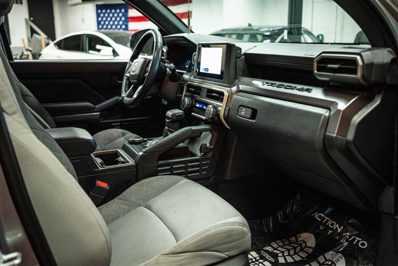 Used 2024 Toyota Tacoma SR5 image 12