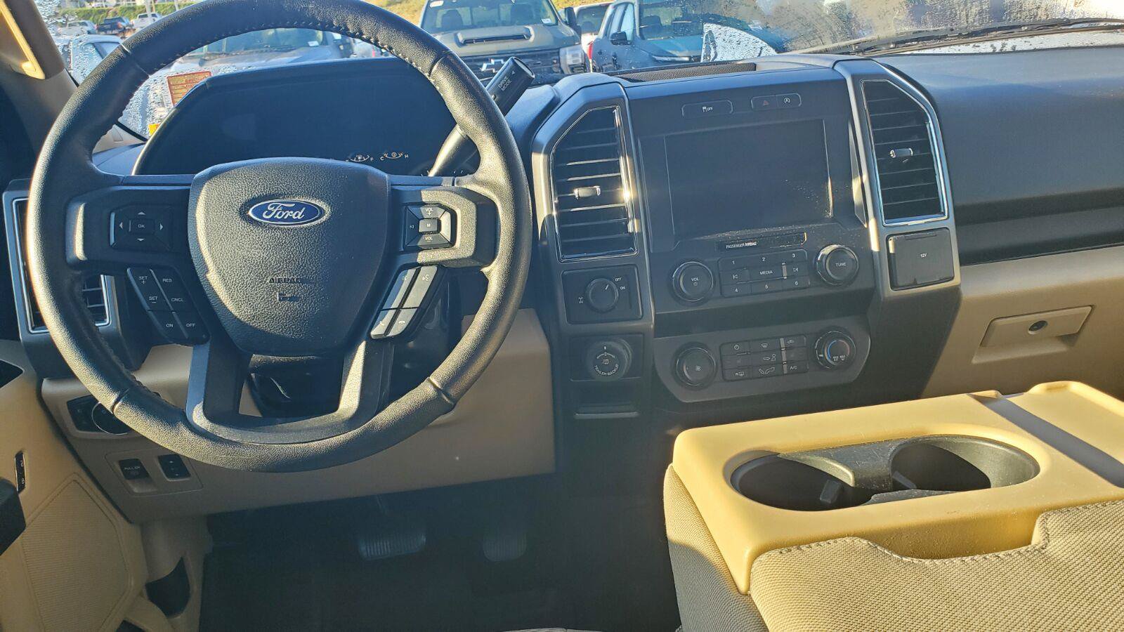 Used 2019 Ford F150 XLT w/ Equipment Group 302A Luxury RWD image 7
