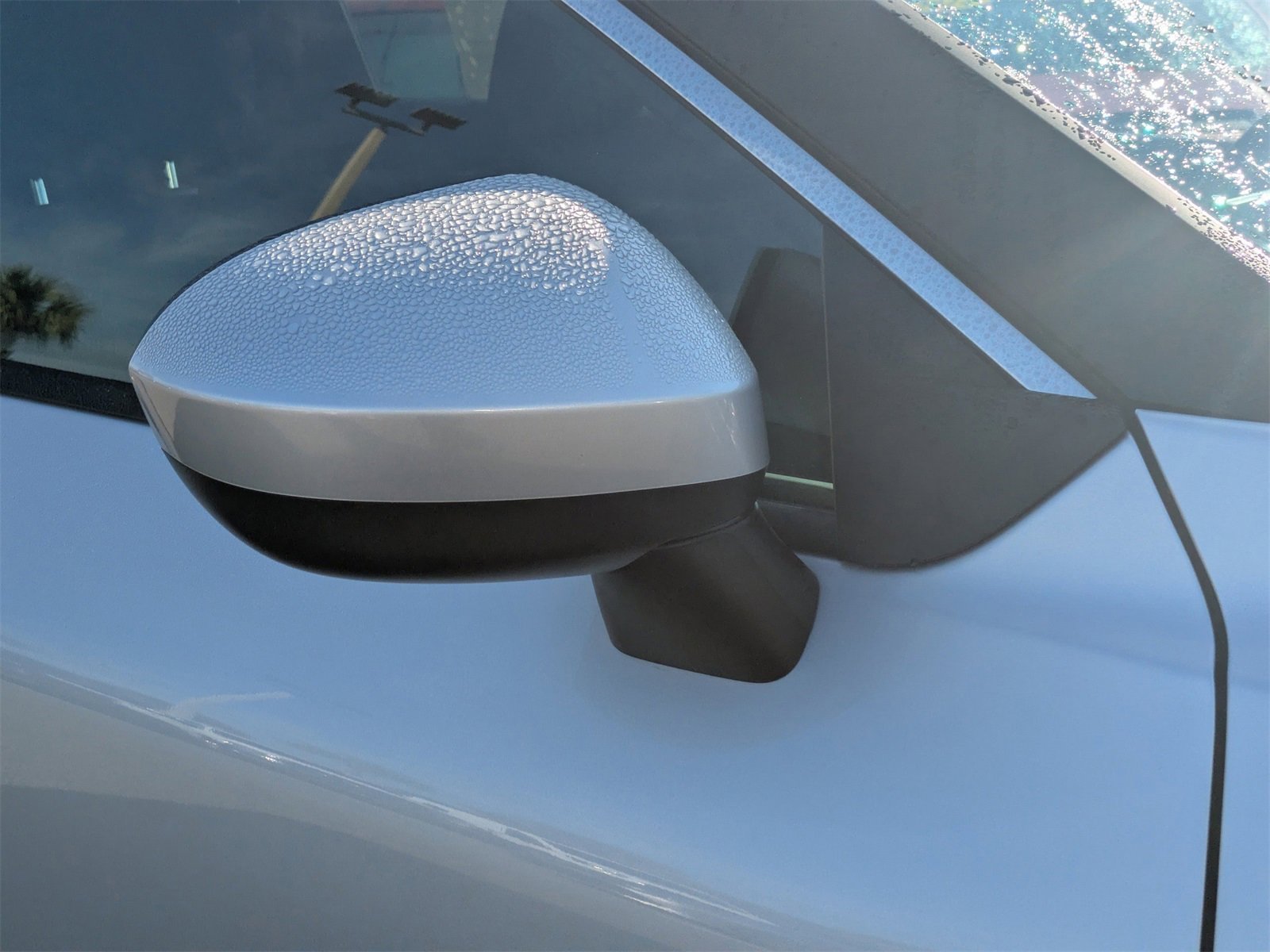 Used 2024 Nissan Rogue SV image 10