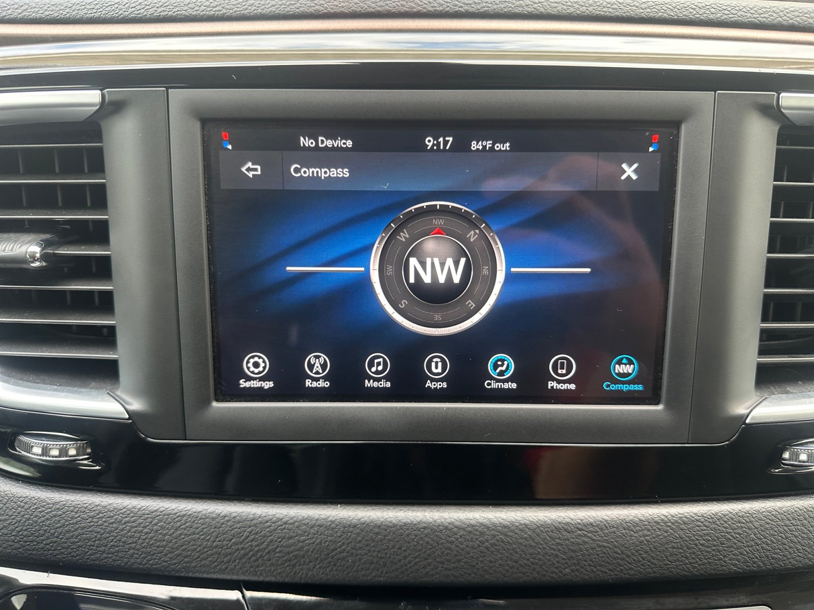 Used 2021 Chrysler Voyager Lxi FWD image 20