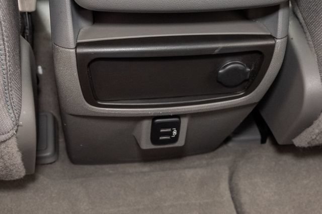 Used 2017 Chevrolet Traverse LS FWD image 26