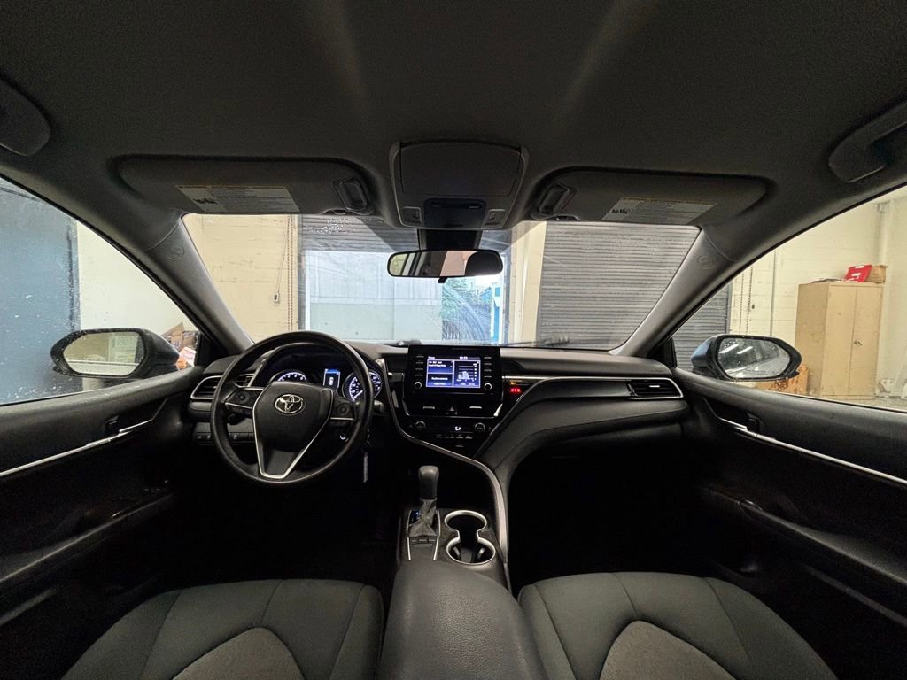 Used 2022 Toyota Camry LE image 16