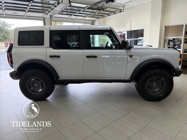 New 2025 Ford Bronco Badlands w/ Sasquatch Package AWD/4WD image 9