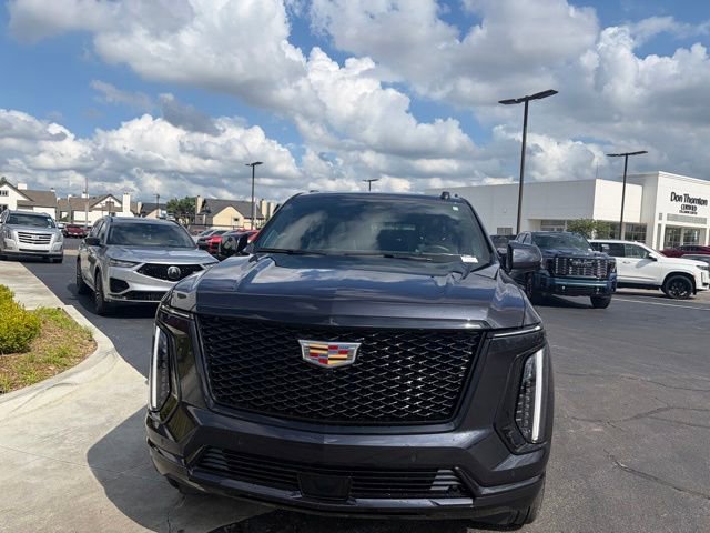 Certified 2025 Cadillac Escalade Sport Platinum AWD/4WD image 2
