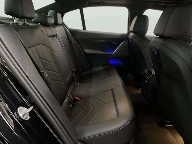 Used 2025 BMW i5 eDrive40i image 68