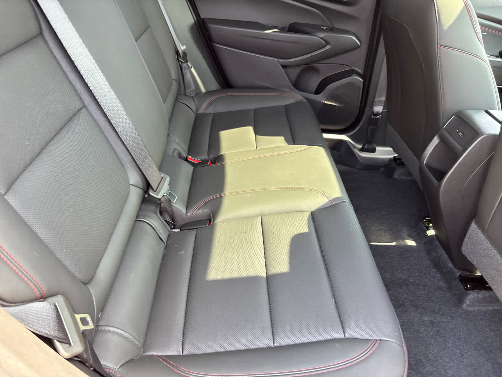 Certified 2024 Chevrolet Trax RS w/ Sunroof Package image 23