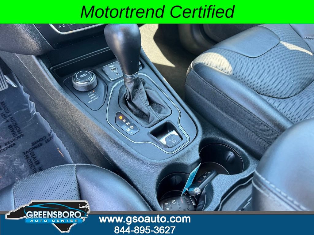 Used 2022 Jeep Cherokee Latitude Lux AWD/4WD image 21