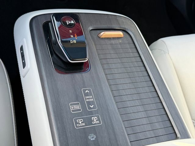 Certified 2024 Nissan Ariya AWD image 17