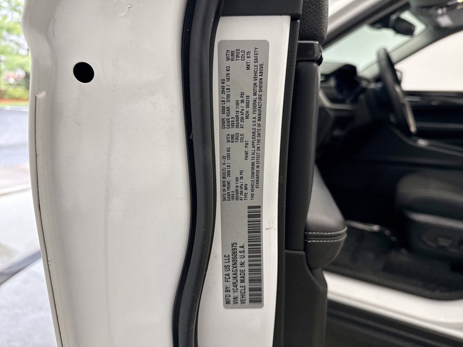 Used 2022 Jeep Grand Cherokee L Laredo w/ Luxury Tech Group I image 20