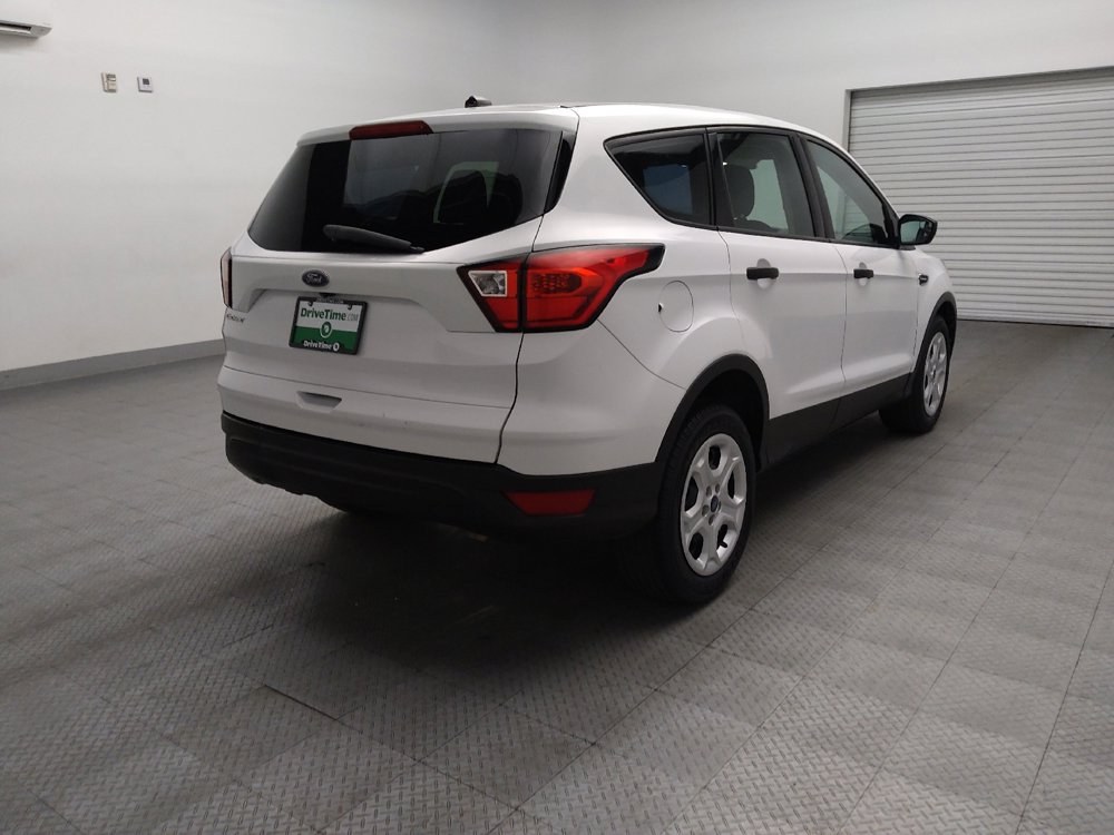 Used 2019 Ford Escape S FWD image 9