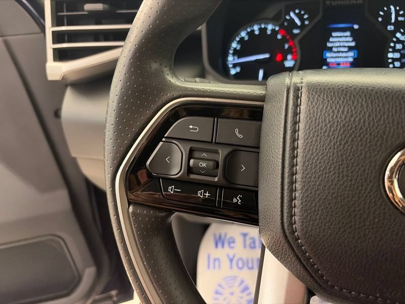 Used 2022 Toyota Tundra SR5 w/ SR5 Convenience Package AWD/4WD image 21
