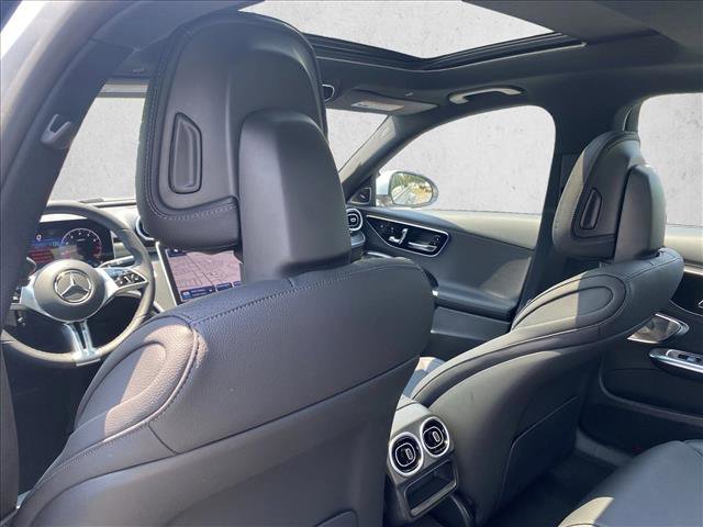 Used 2024 Mercedes-Benz C 300 Sedan image 19