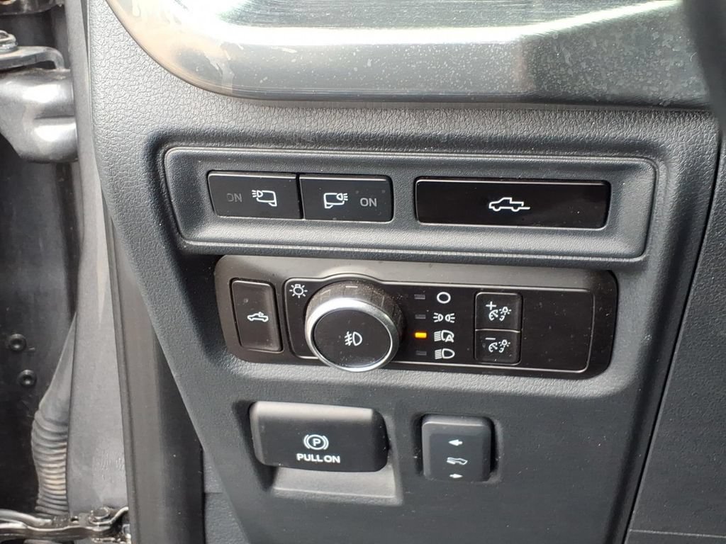 Used 2023 Ford F150 Lariat w/ Equipment Group 502A High AWD/4WD image 37