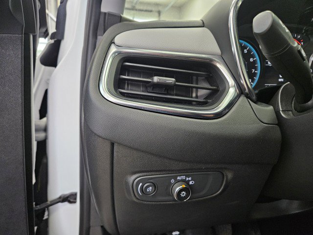 Used 2021 Chevrolet Equinox LS AWD/4WD image 28