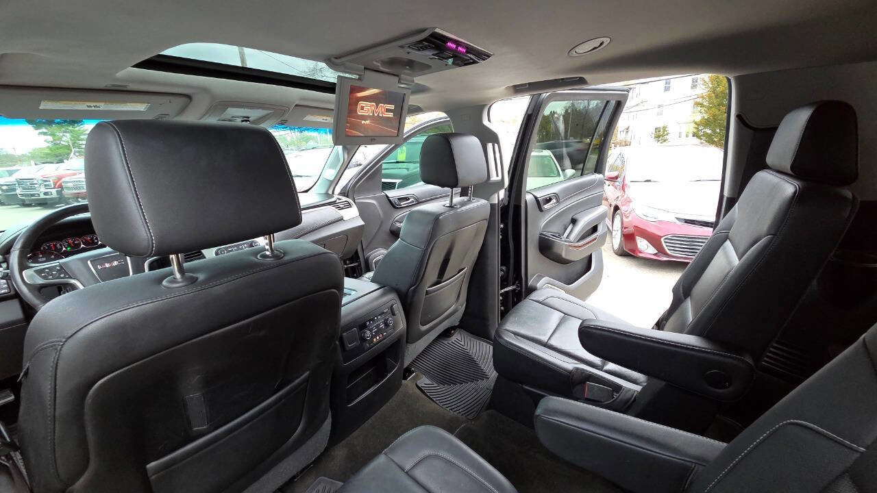 Used 2016 GMC Yukon XL SLT w/ Open Road Package AWD/4WD image 33