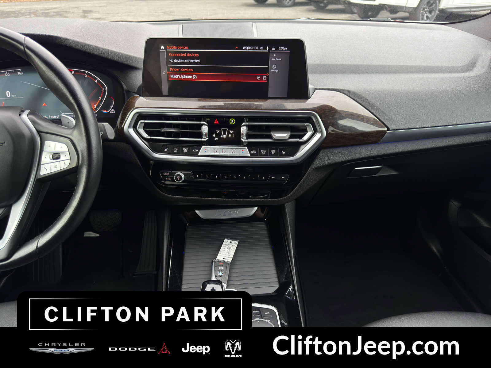 Used 2023 BMW X3 xDrive30i AWD/4WD image 21