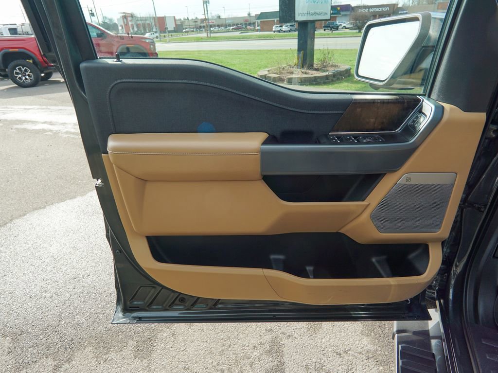 Used 2021 Ford F150 Lariat image 18