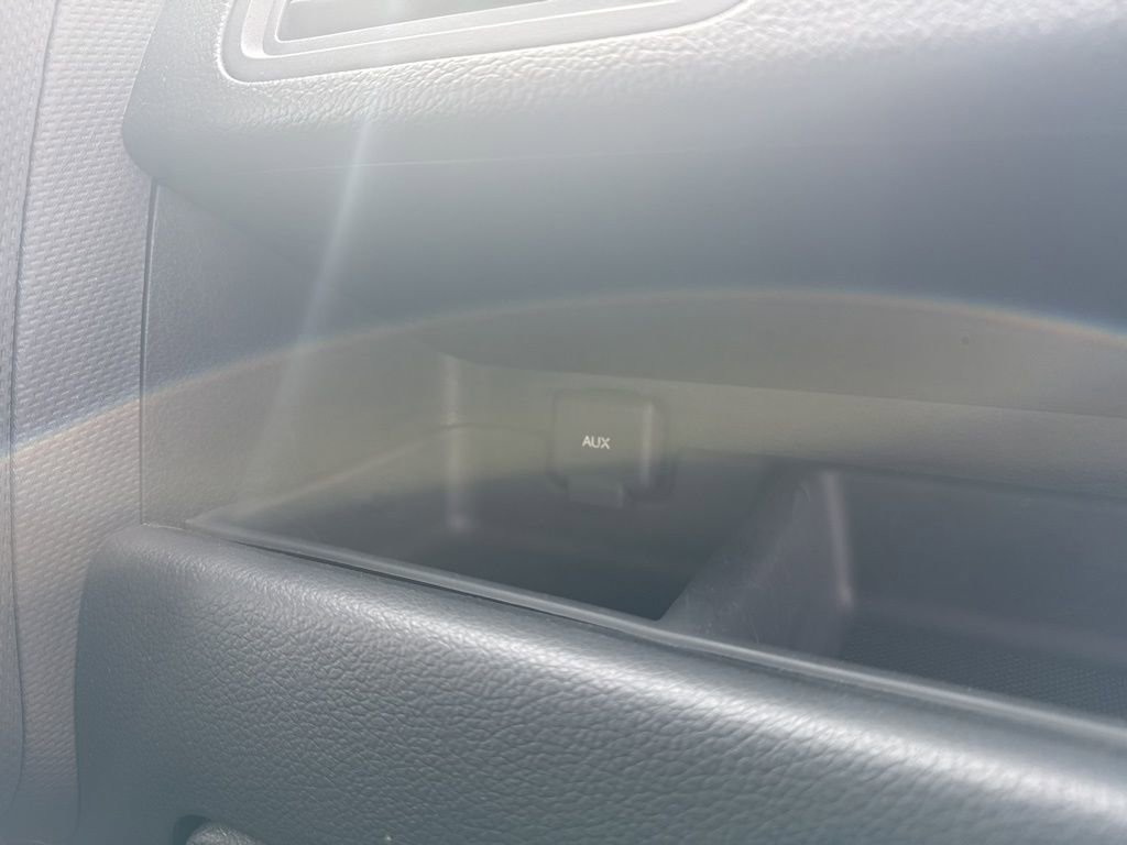 Used 2014 Honda Ridgeline SE image 32