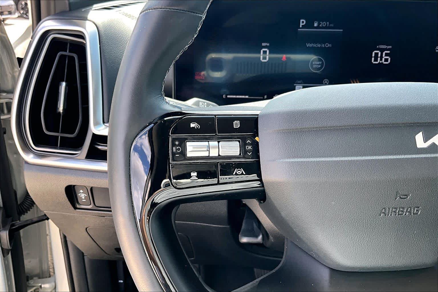 Certified 2026 Kia Sorento LX FWD image 21