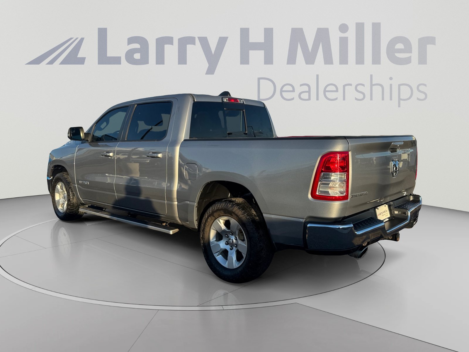 Used 2022 RAM 1500 Big Horn RWD image 3