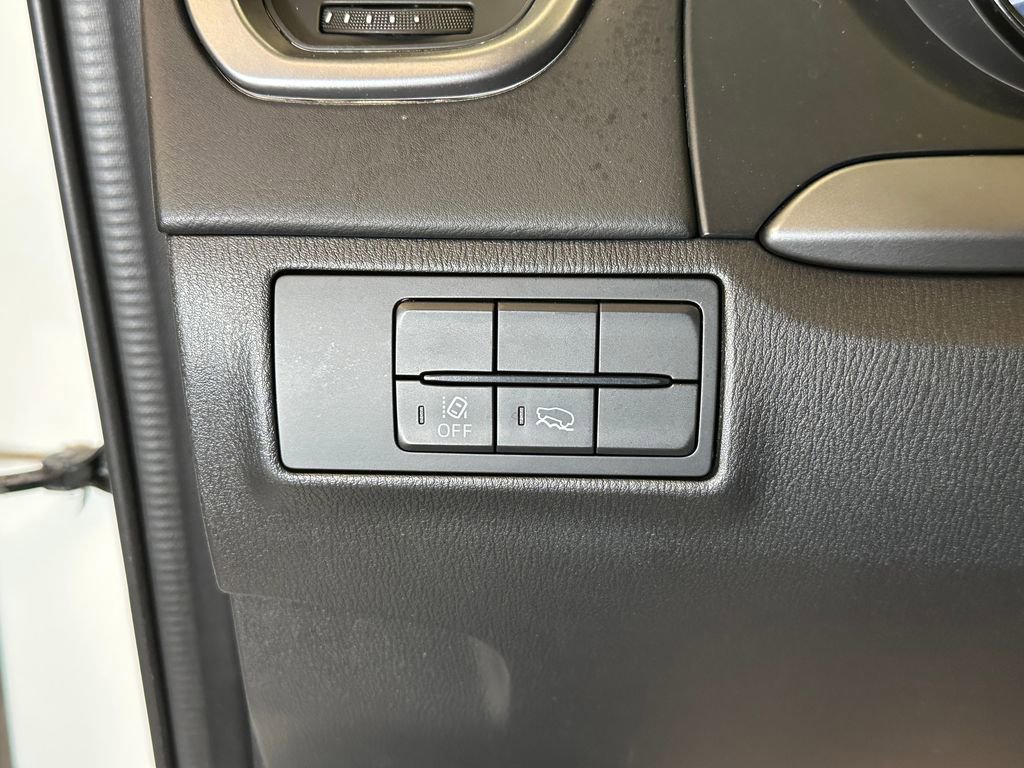 Used 2022 MAZDA CX-9 Sport AWD/4WD image 17
