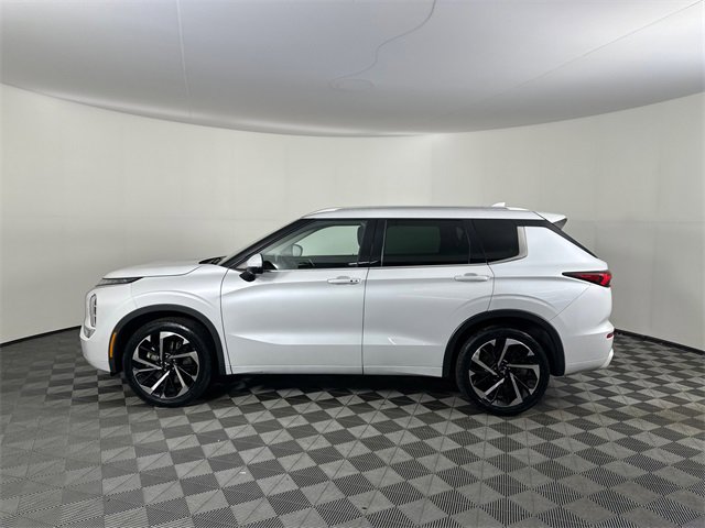 Used 2022 Mitsubishi Outlander SEL image 10