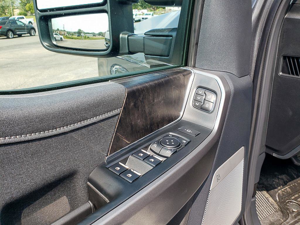 New 2026 Ford F350 Lariat image 11