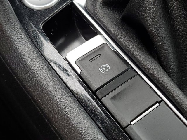 Used 2025 Volkswagen Taos S AWD/4WD image 20