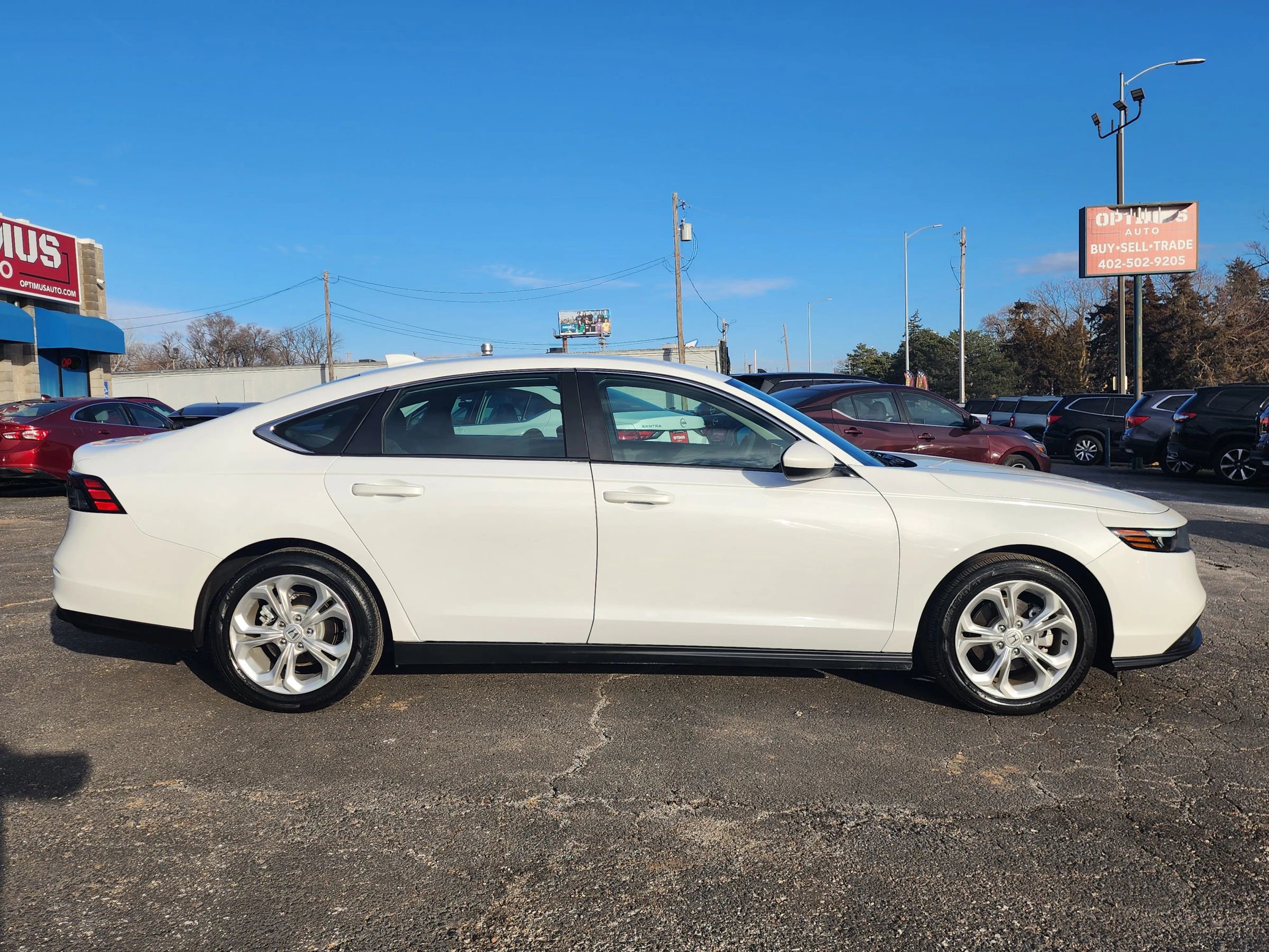 Used 2023 Honda Accord LX image 8