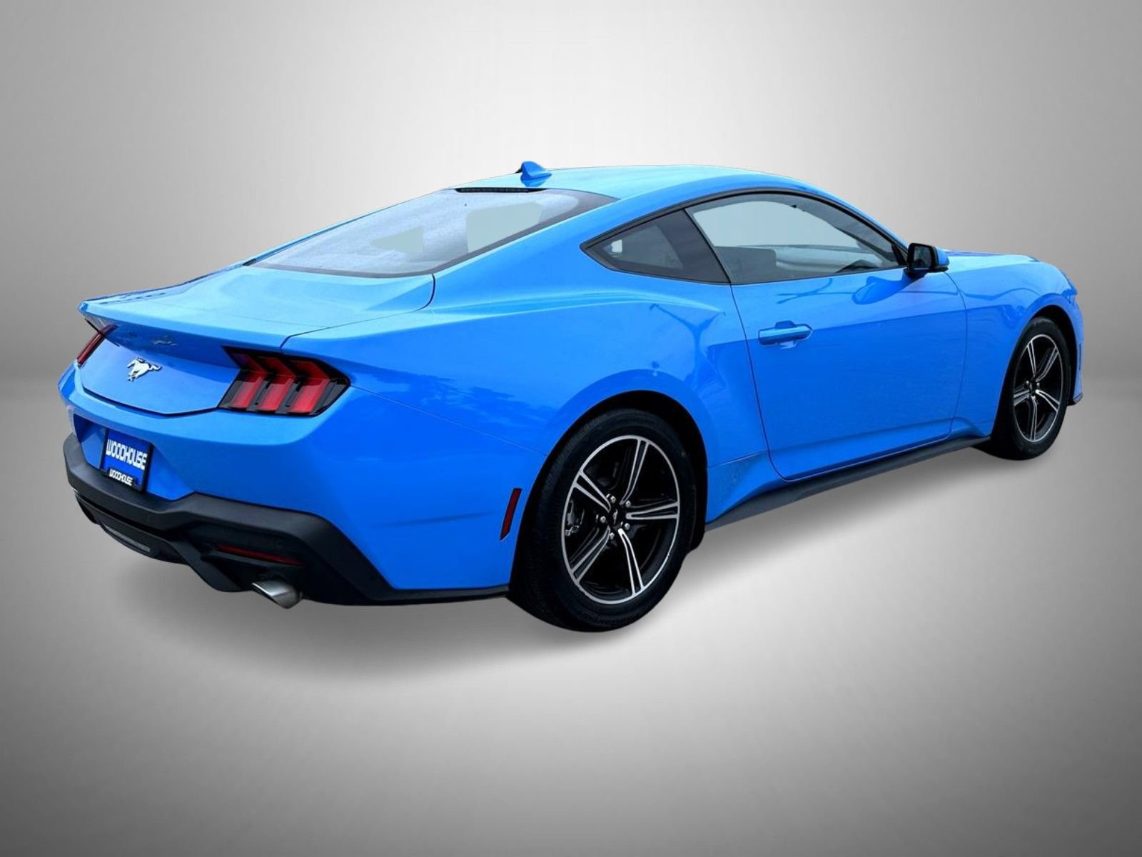 Used 2024 Ford Mustang Premium RWD image 5