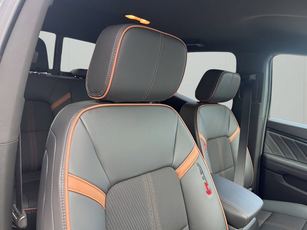 New 2026 GMC Canyon AT4 w/ Nightfall Essentials Package AWD/4WD image 17