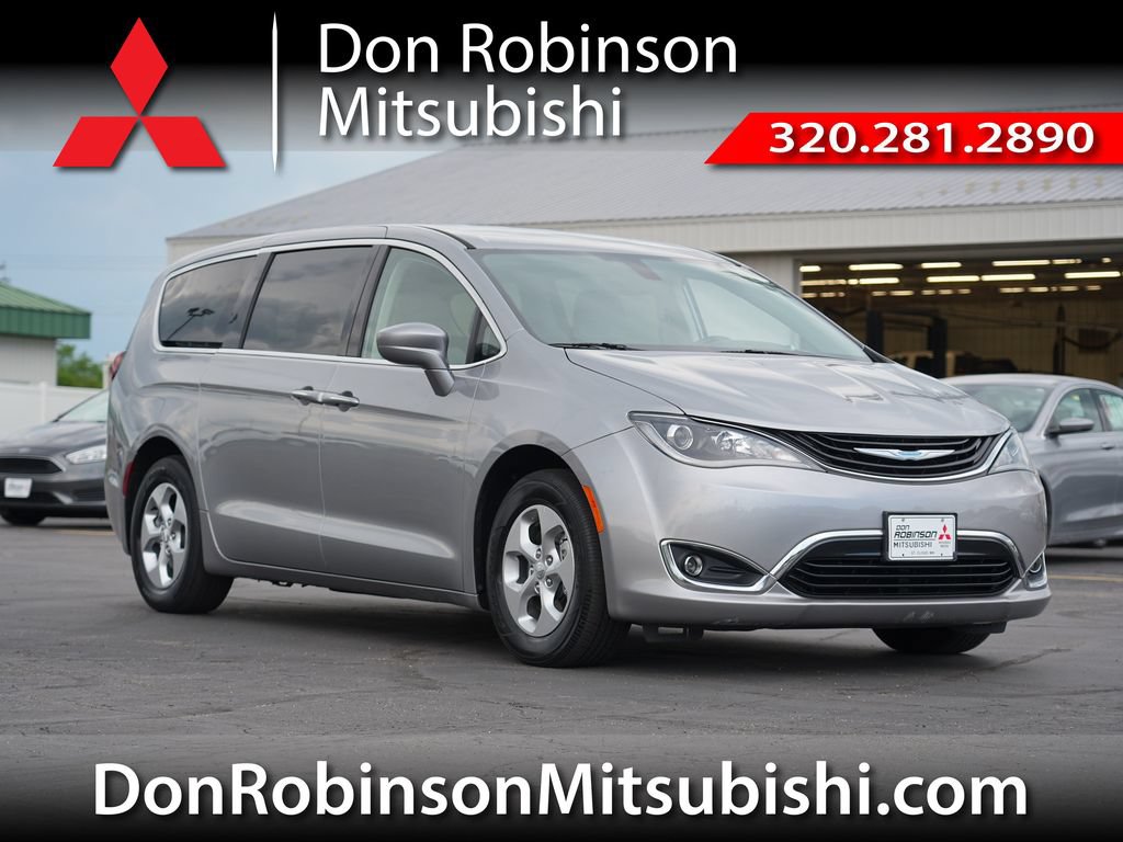 Used 2017 Chrysler Pacifica Touring Plus